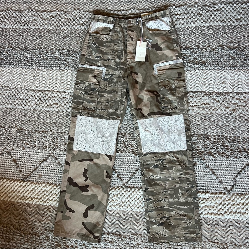 MNML Brown and Tan Cargo Pants - Picture 2 of 7